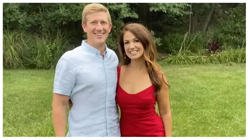 Rebeccah Heinrichs Age